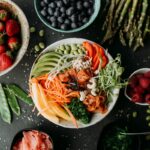 매일의 작은 변화, 맨몸 운동으로 건강 챙기기 vegetable salad